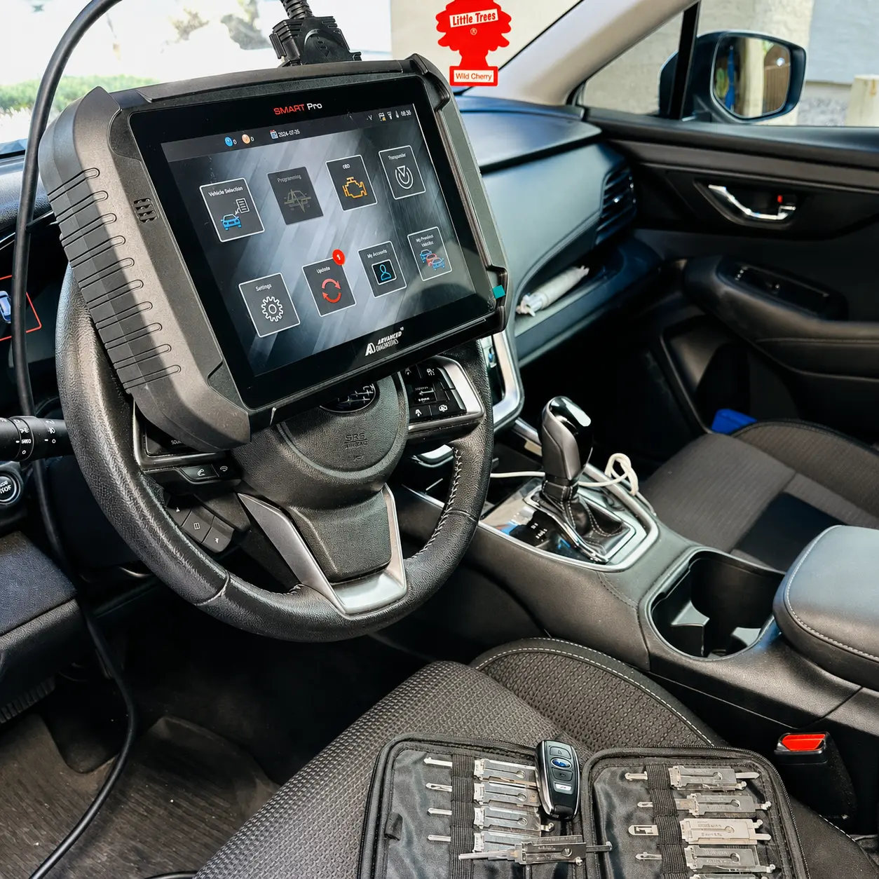 Automotive key programming equipment