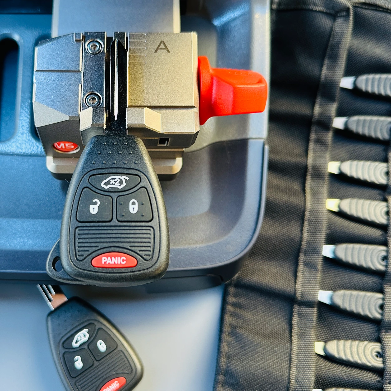 Spare car key cutting and programming